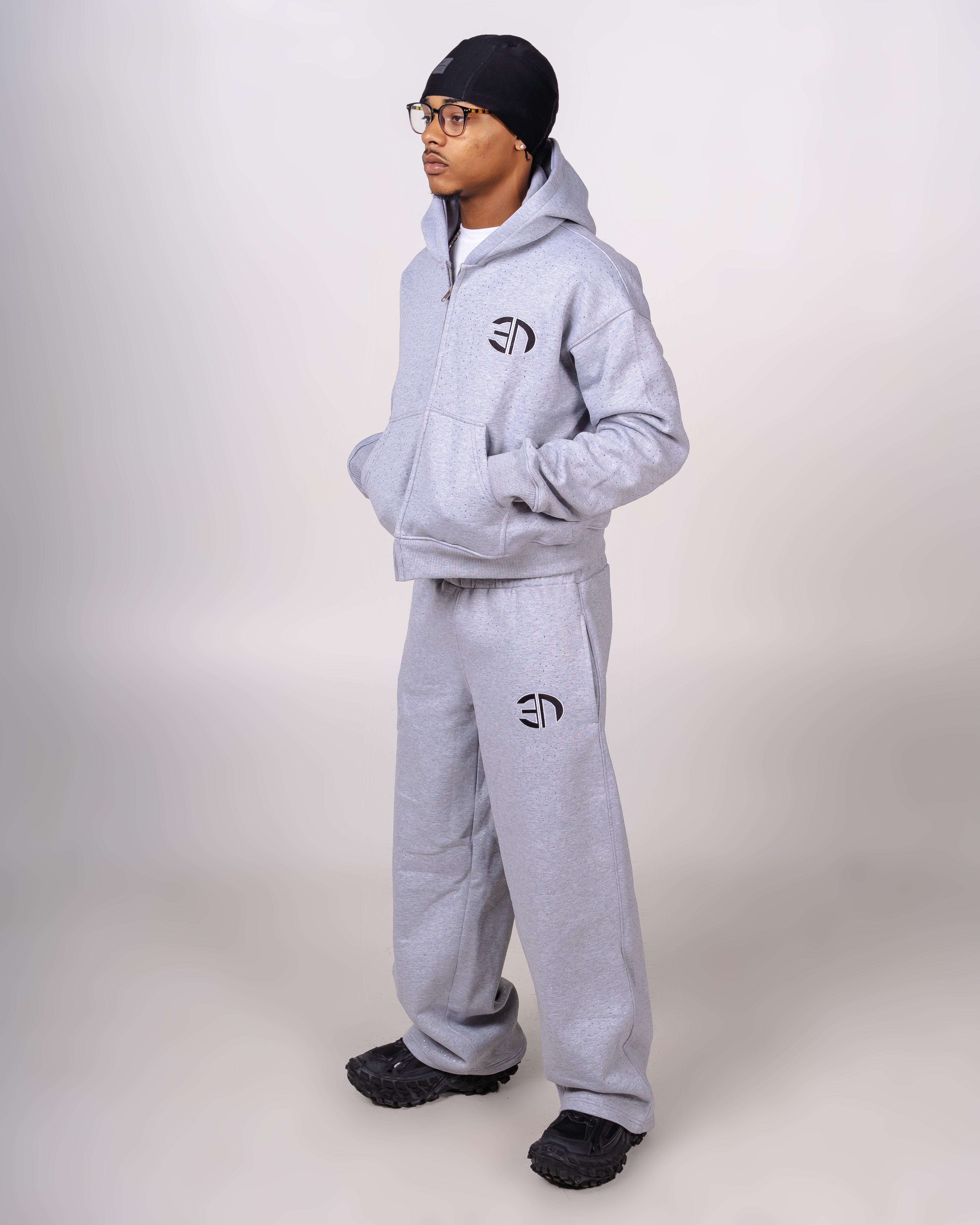 WOLF GREY SWEATS