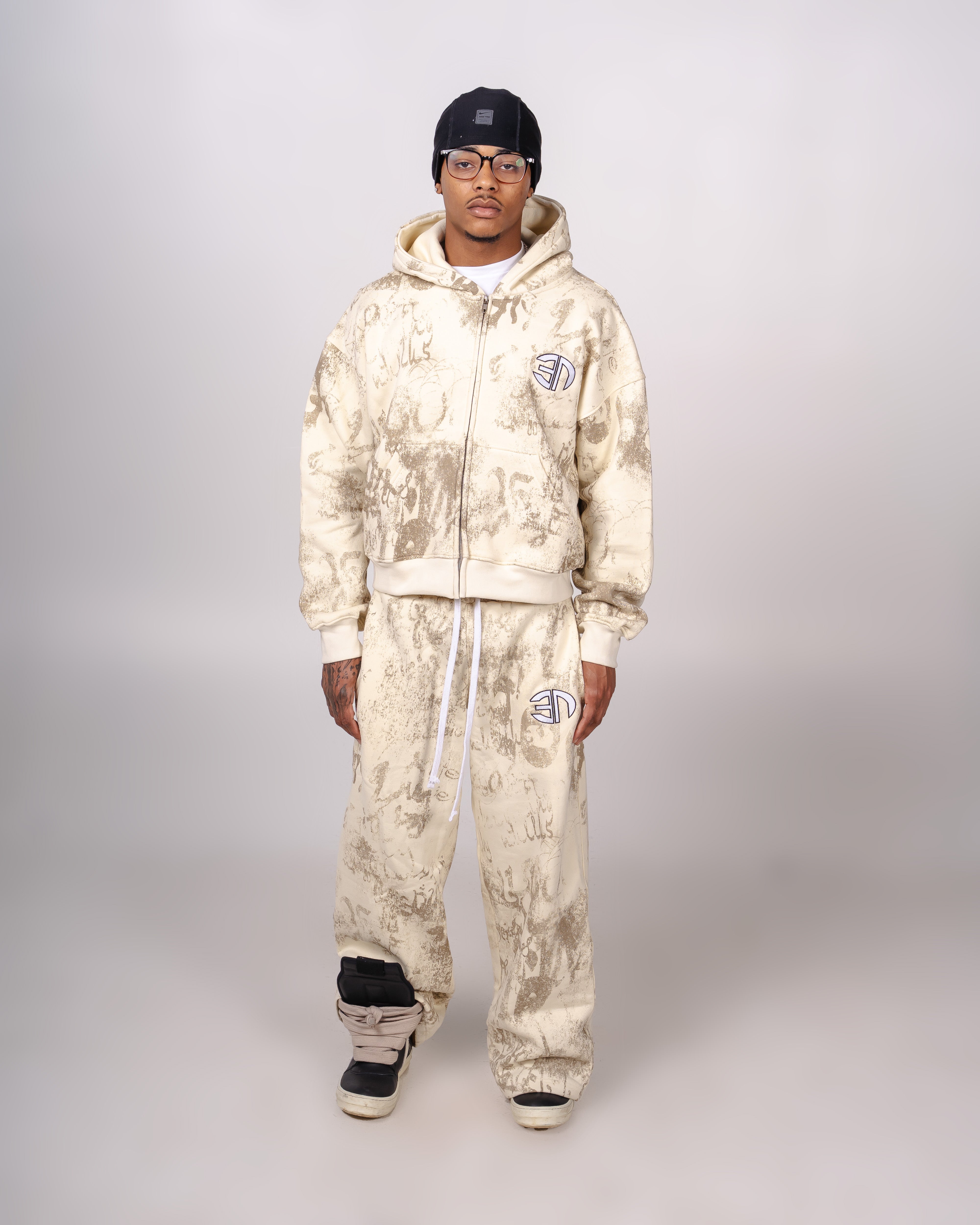SAND SWEATS