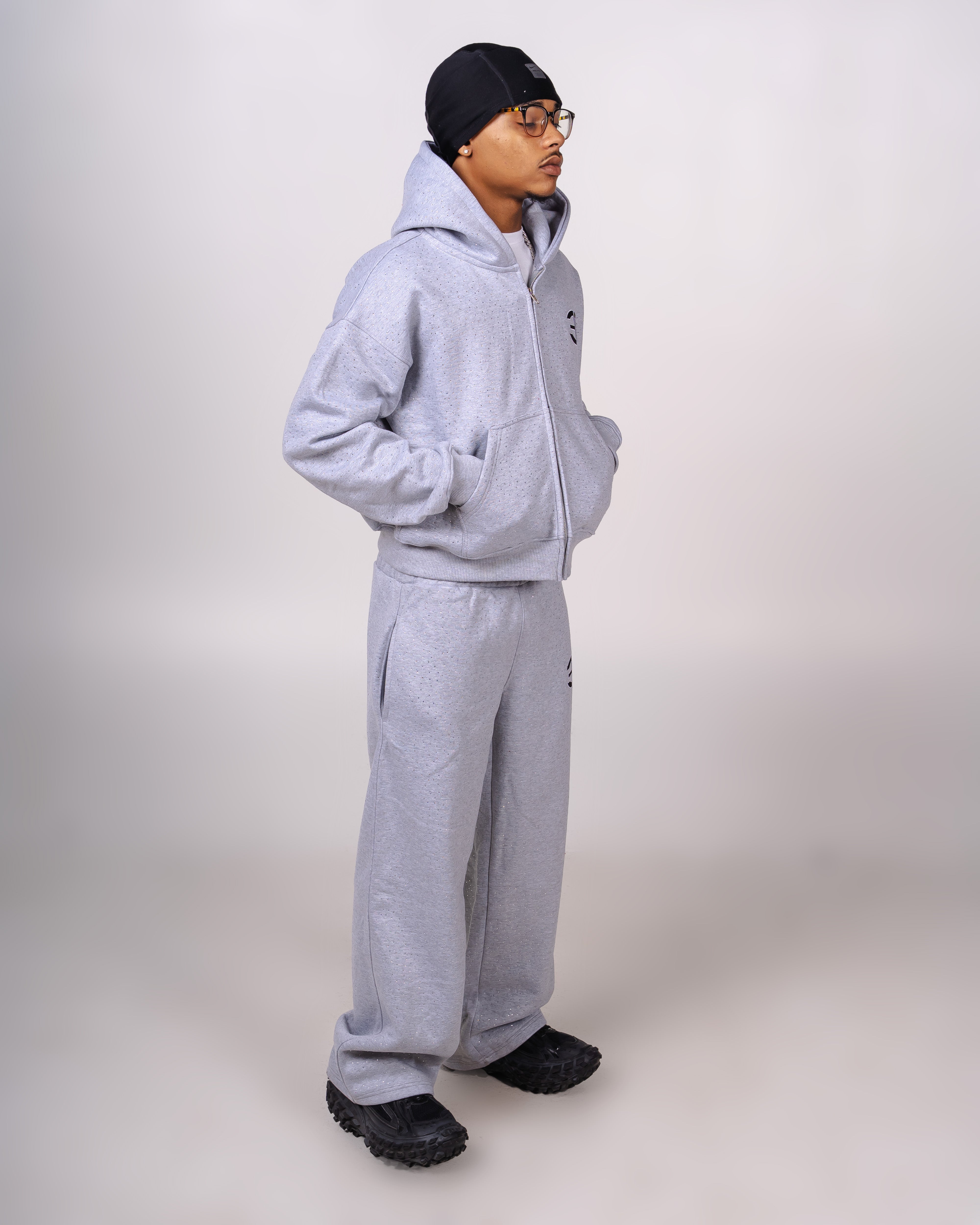 WOLF GREY SWEATS