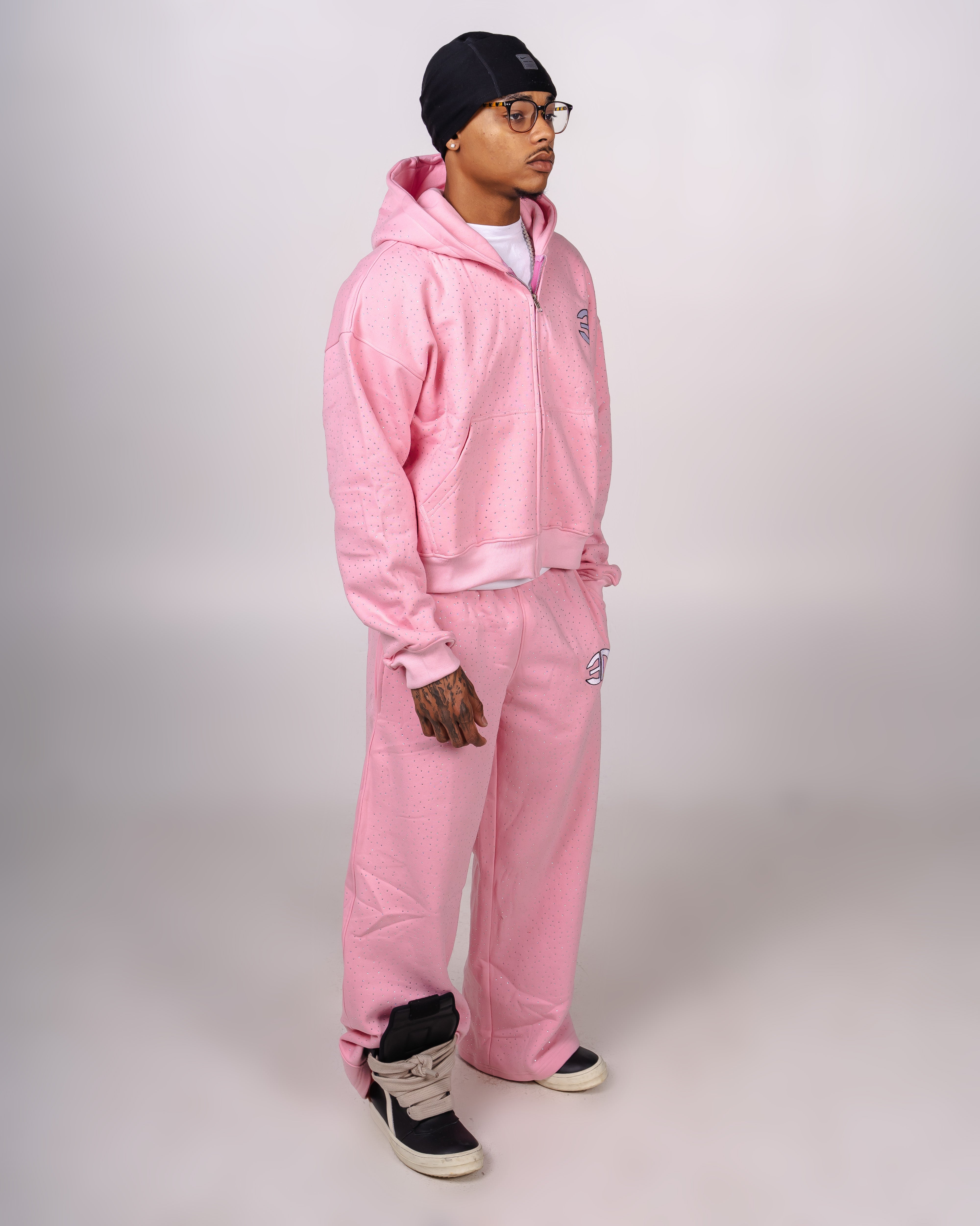 ROSEATE SWEATS
